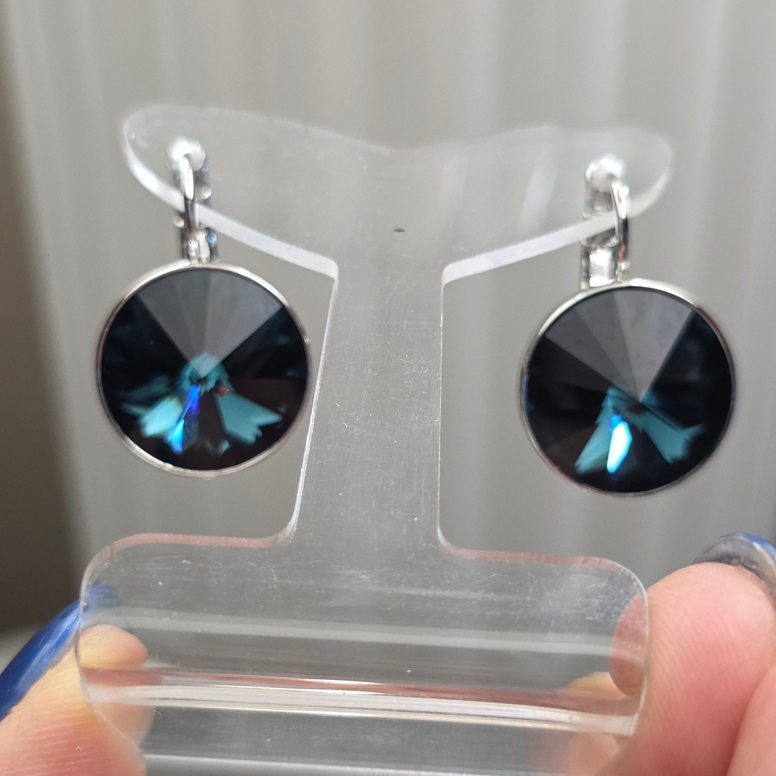 New Crystals From Austria 17mm Round Navy Faceted Leverback Earrings Platinum
